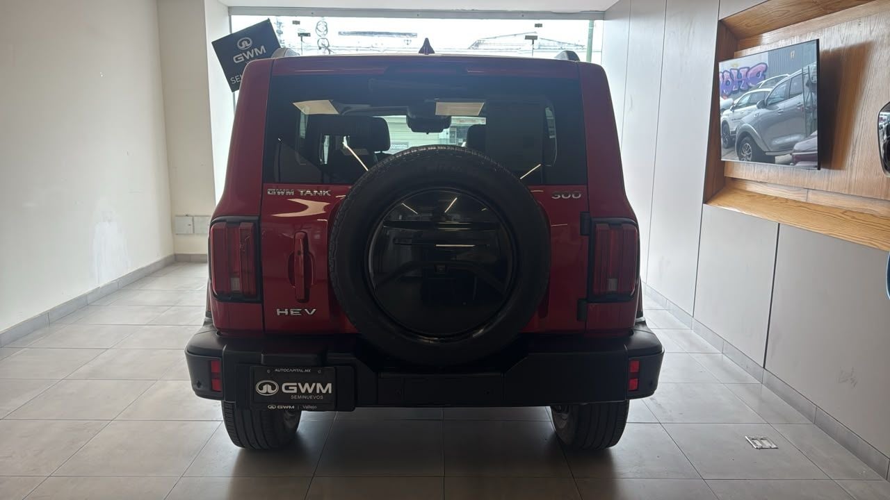 2025 GWM Tank 300 2.0 Luxury Hev
